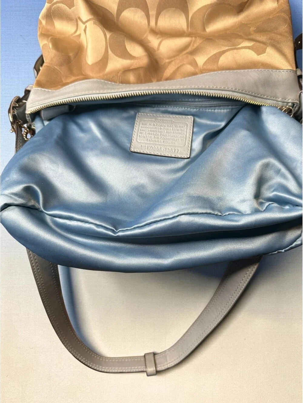 Coach Signature Hobo Bag Khaki Blue Y2K Shoulder Purse 13877